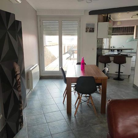 Appartement 2 Chambres Spacieuses Avec Terrasse Brouckerque 外观 照片