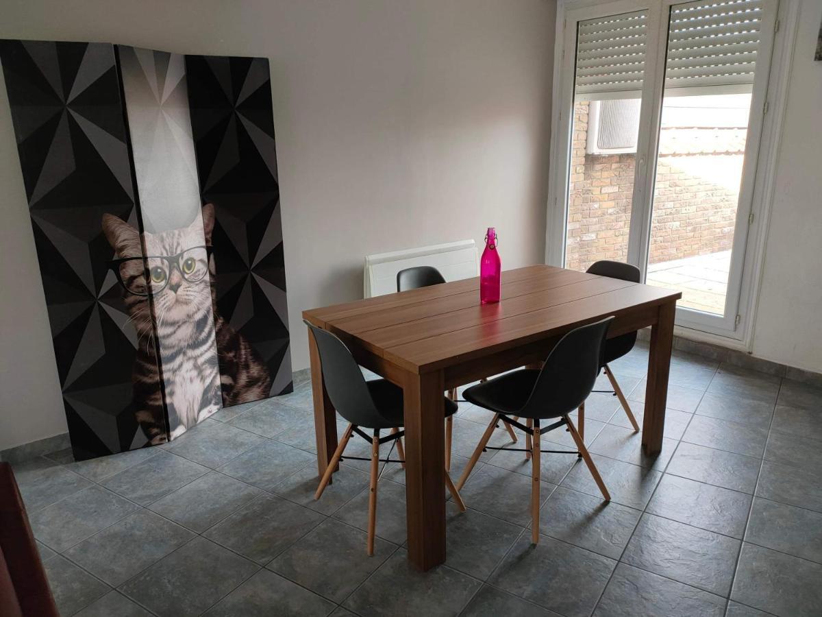 Appartement 2 Chambres Spacieuses Avec Terrasse Brouckerque 外观 照片
