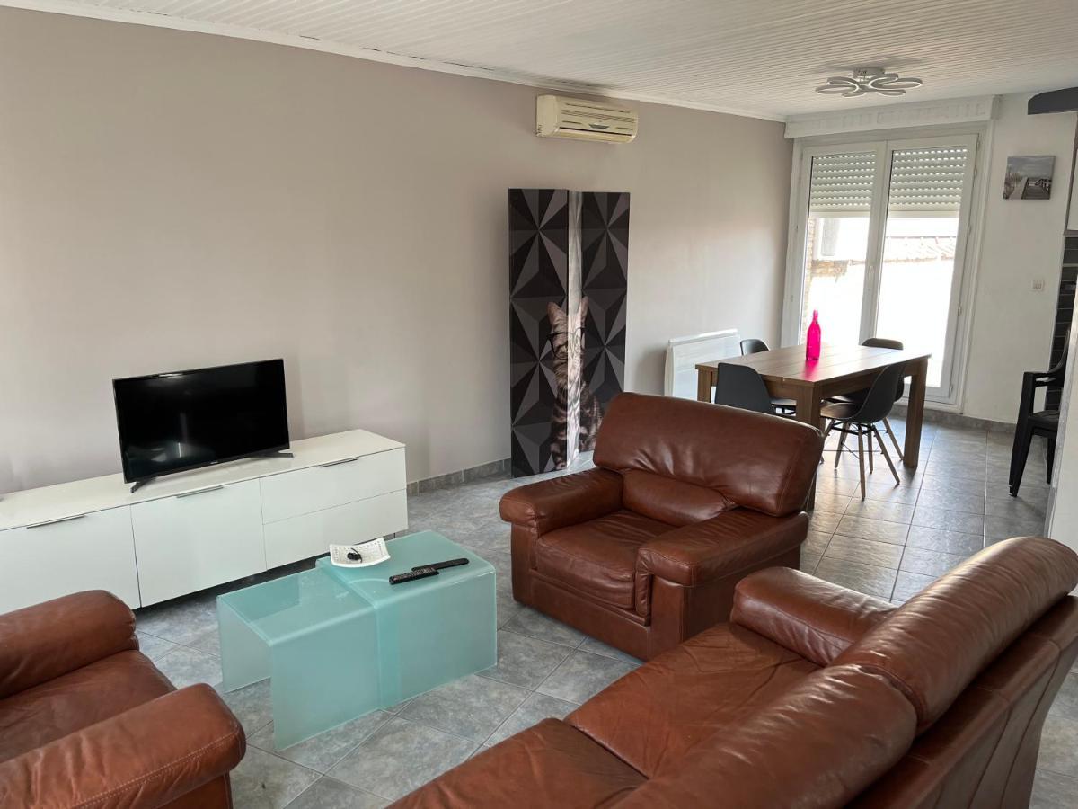 Appartement 2 Chambres Spacieuses Avec Terrasse Brouckerque 外观 照片