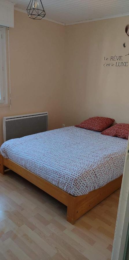 Appartement 2 Chambres Spacieuses Avec Terrasse Brouckerque 外观 照片